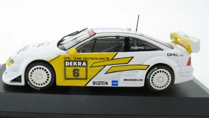MINICHAMPS - OPEL Calibra V6 DTM 1993 Rosberg 6 - 1:43 in Promo Box Modellauto - Picture 1 of 5