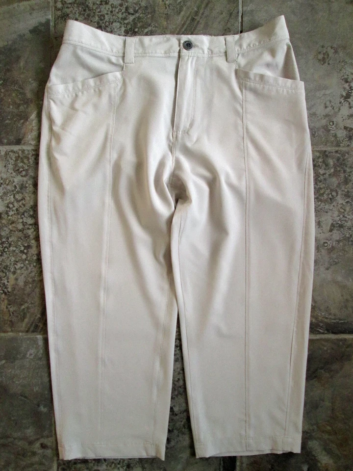 Pantalones Capri Sierra Blanco Medianos 32x21 Piedra Recortada Blanco Poliéster Elastizados ¡EXCELENTE ESTADO! Foto 1 de 4