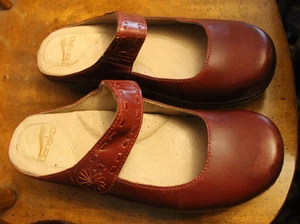 Dansko Solitaire Clogs ~ rot/burgunder Leder Pantoletten Größe 8 - Bild 1 von 12