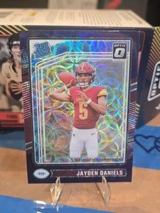 2024 Donruss Optic Football JAYDEN DANIELS #248 PURPLE SCOPE RATED ROOKIE RC - Picture 1 of 6