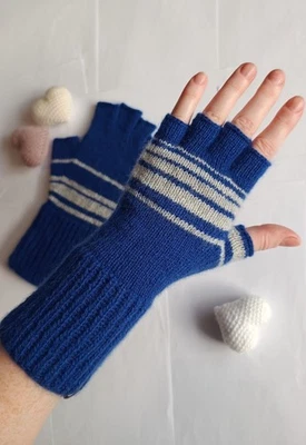 Halbfinger Handschuhe aus Feinem Kaschmir. Handgestrickt. - Bild 1 von 4