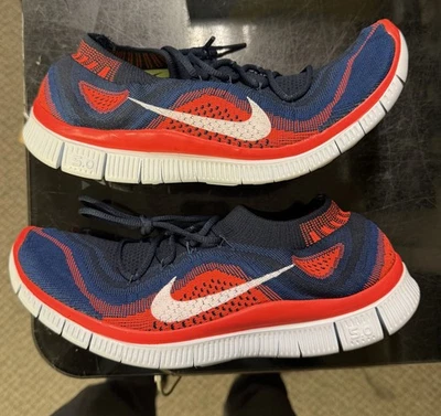 Nike Free Flyknit (Left Cuff Slightly Frayed) Navy Sz 8 615805-411 Running Shoes - Image 1 of 4