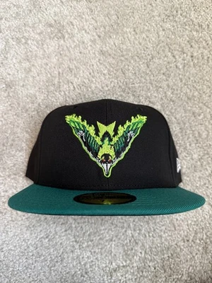 Sombrero ajustado MiLB Great Lakes Loons "Marvel's Defenders" New Era 59FIFTY 7 5/8 Foto 1 de 2