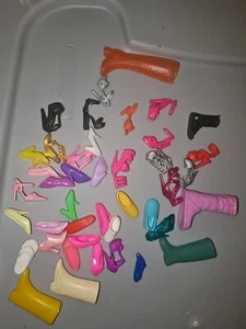 vintage barbie SINGLE shoes lot - Picture 1 of 9