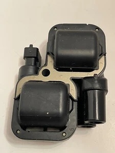 Bosh Ignition Coil 221503035 Fits Mercedes-Benz C CL CLK Chrysler Crossfire - Picture 1 of 7