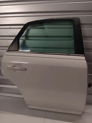 Puerta trasera derecha completa Mercury Sable 2008-2009 OEM Foto 1 de 4