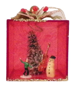 Jewelbrite Christmas Ornament Gift Tree Guitar Boy Snowman Hard Plastic VTG #738 - Picture 1 of 7