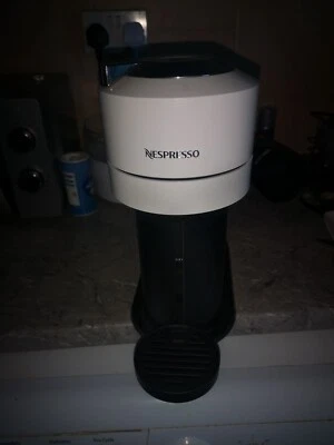 Nespresso Vertuo Next Pod Coffee Machine -White - Image 1 of 4