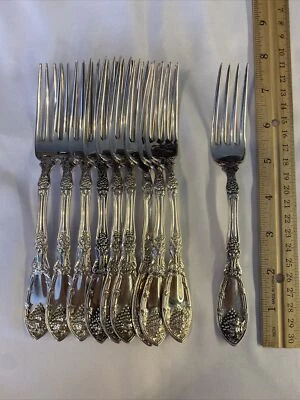 LaVigne Grape 1908 Oneida 1881 Rogers Bros посеребренная 1 обеденная вилка 7-3/8 дюйма в отличном состоянии - Изображение 1 из 4