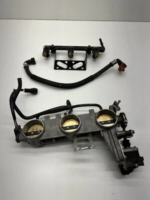 Triumph Tiger 1050 SPORT 2007-2012 carrocería del acelerador inyectores de combustible conjunto de riel Foto 1 de 4