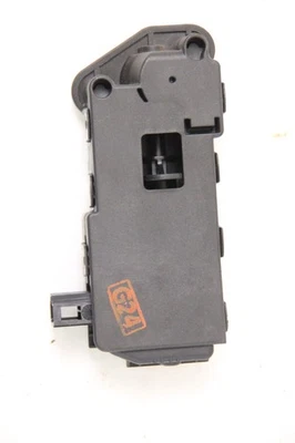 Serbatoio servomotore falda Volvo S40 II 61363 - Immagine 1 di 4