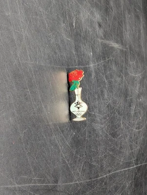 2002 Salt Lake City Utah USA Winter Olympics Lapel Pin Red Rose Vase 1997 - Image 1 of 2