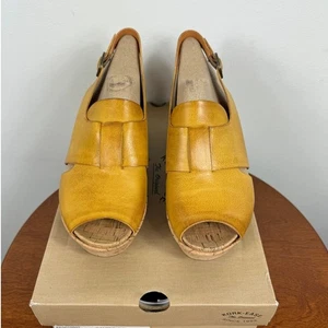 New Kork-Ease Alex Slingback Platform Wedge Sandal Yellow Leather Women's Size 8 - Picture 1 of 7