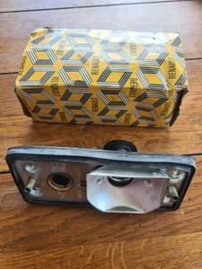 Renault R10 R16 Genuine Front Right Light Unit nos - Picture 1 of 5