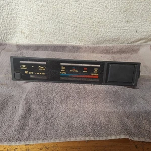 84-89 Toyota Pickup 4runner Heater Dash A/C Control Faceplate Bezel Climate - Picture 1 of 11