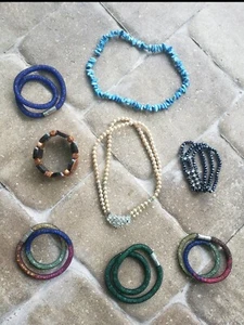 Schmuck Set x 8. Verschiedene Schmuckstücke... Swarovski Design für Teile oder Projekte. - Bild 1 von 7