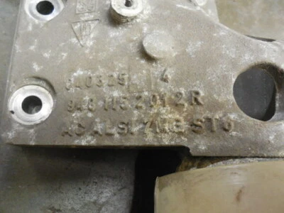 Soporte de montaje motor delantero derecho Porsche Cayenne S 955 2003-06 9481152012 Foto 1 de 3