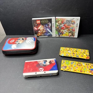 Nintendo NEW 3DS Console Super Mario 3D Land Edition W Extra Plates And Games - Picture 1 of 16