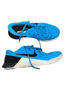 Nike Metcon 2 Flywire Mens 9.5 Blue Athletic Shoes Cross Train 819899-401 - Picture 1 of 9