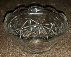 Cut Glass Bowl - Picture 1 of 1