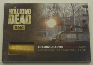 The WALKING DEAD Authentic Production Prop SC-02 Card Cryptozoic Series 3 - Picture 1 of 3