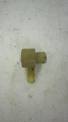 Вакуумный усилитель тормозов вакуумная линия фитинг chevy и gmc грузовики - Изображение 1 из 2