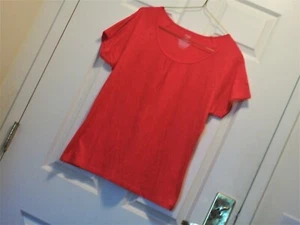 Danskin Now Top Short Sleeve Red Excellent Condition Sporty Stretch - Picture 1 of 3