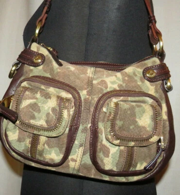 B. Makowsky camouflage print leather purse, good used condition - Image 1 of 4