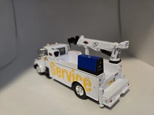 Custom 1/50 Scale Medium Welder in Blue - Picture 1 of 4