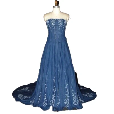 Blue Denim Western Wedding "Forever In Blue Jeans" Dress, Size 4 - Image 1 of 4