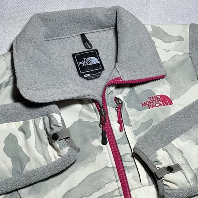 The North Face Denali Jacket Womens Small Camo Polartec Gray Fleece Hot Pink - Image 1 of 4
