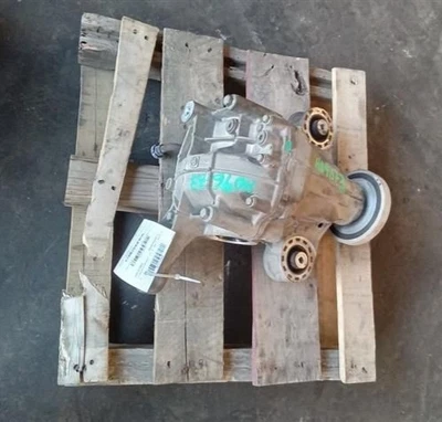 2015-2019 Dodge Charger Challenger Rear Differential Carrier 2.62 Assembly  OEM - Image 1 of 3