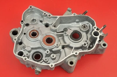 Yamaha YZ125 YZ 125 2005-2022 cárter derecho cárter cárter medio bonito Foto 1 de 4