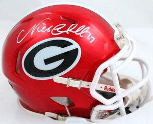 Nick Chubb Autographed Georgia Bulldogs Flash Speed Mini Helmet-Beckett W Holo - Picture 1 of 3