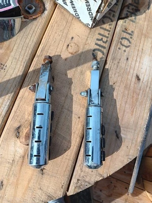 Крепление для подножек пассажирских Harley-Davidson Softail Fatboy 2000-2006 - Изображение 1 из 3