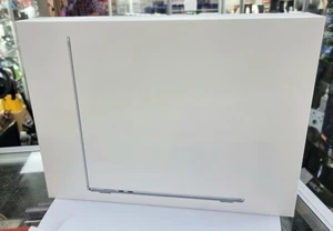 15-inch MacBook Air Apple M4 10c CPU 10c GPU 16GB Ram 256GB SSD Sky blue SEALED - Afbeelding 1 van 3