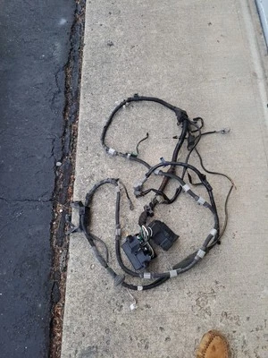 MAZDA MIATA 1999-2000 ARNÉS DE CABLE DE BATERÍA POSTIVO TRASERO CAJA DE DISTRIBUCIÓN DE ENERGÍA Foto 1 de 4