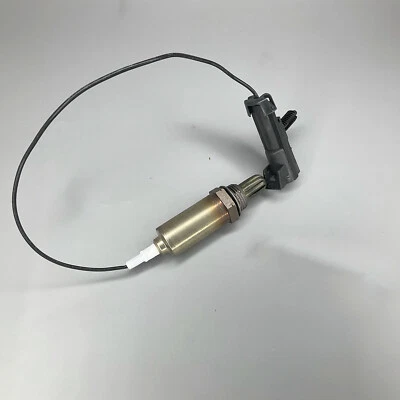 OE Bosch Oxygen Sensor 13022 For Saturn SC1 SC2 SL SL1 SL2 SW1 Pontiac Sunfire - Image 1 of 4
