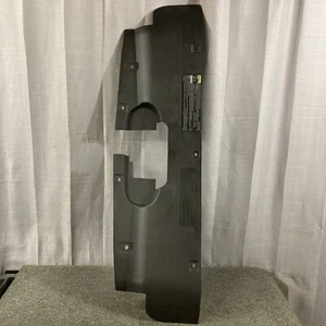 NEW GENUINE GM 15809932 RADIATOR SUPPORT BAFFLE, UPPER GR 1.272 - Picture 1 of 5