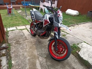 Yamaha XT660X - Picture 1 of 6