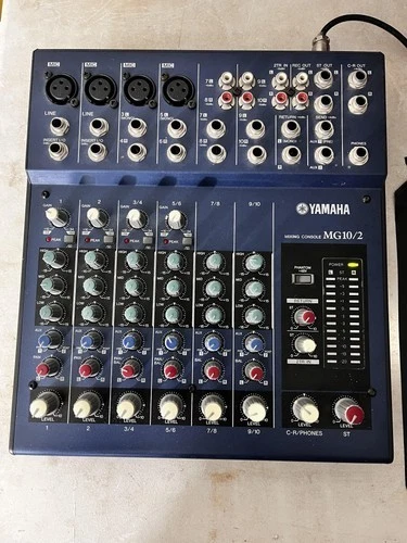 Yamaha MG10/2 10 Channel Stereo Mixer w/ power supply, owner's manual (ex cond) - Image 1 of 1