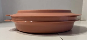 Vintage Tupperware Reheatables Microwave Bowl Mauve/Dusty Rose Lid #2526A-1 - Picture 1 of 8
