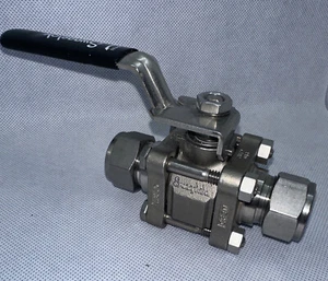 Swagelok SS-63TS12 3/4 Zoll 2200 Psi Edelstahl Kugelhahn - Bild 1 von 2