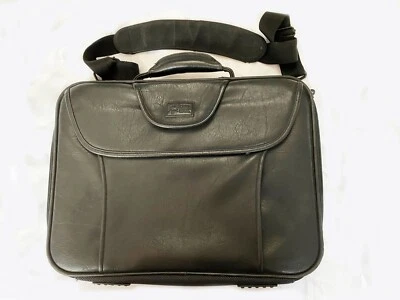 Funda para portátil Logic 15", interior acolchada, bolsillos interiores/exteriores, negra Foto 1 de 2