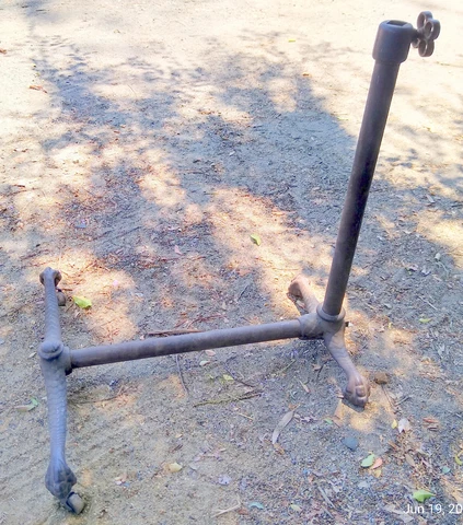 ANTIQUE CAST IRON DECORATIVE DRAFTING TABLE BASE STAND LEGS CLAW & BALL FEET Cover