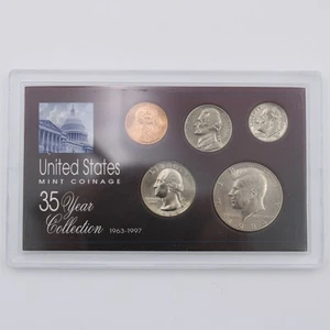 1984 US Mint Coinage - 35 Year Collection [0072] - Picture 1 of 4