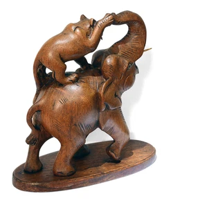 Vintage Carved Wooden Tiger Attacking Elephant Eastern Sculpture. Hand Crafted - Picture 1 of 3