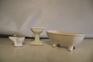 Vintage Dollhouse Furniture Porcelain Bathroom Fixtures  - Picture 1 of 1