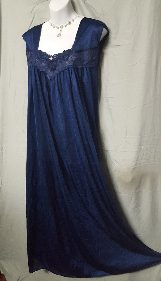 Sexy Camisón Azul Comfort Choice WW Sin Mangas Largas 2X 3X 4X 5X  Foto 1 de 4