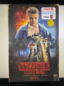 Stranger Things Season 1 4-Disc Netflix DVD/Blu-Ray Collector's Edition Box Set - Picture 1 of 2